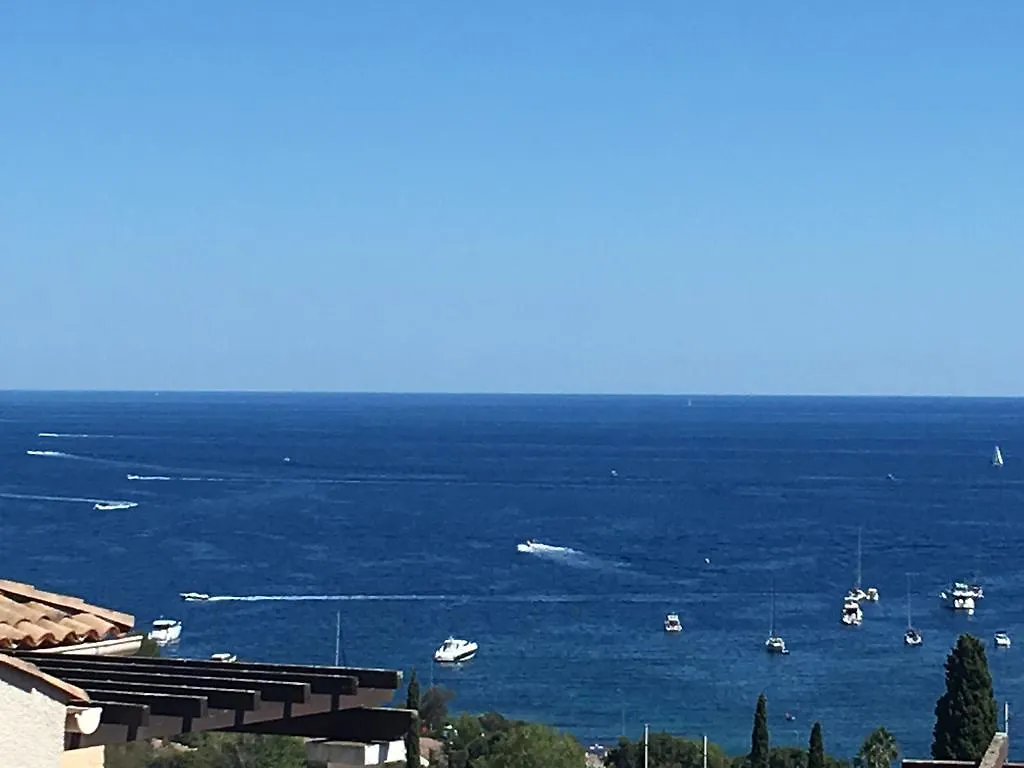 Apartment Cap Esterel Vue Mer Saint-Raphael  France